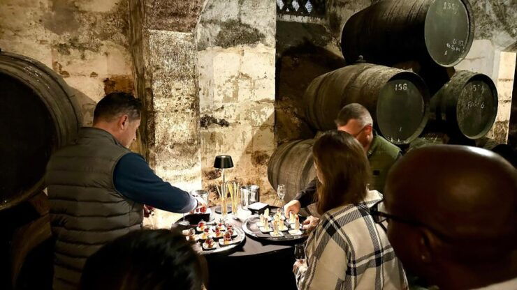 Palma: Distillery Tour With 3 Spirits and Tapas Tasting - Booking Information