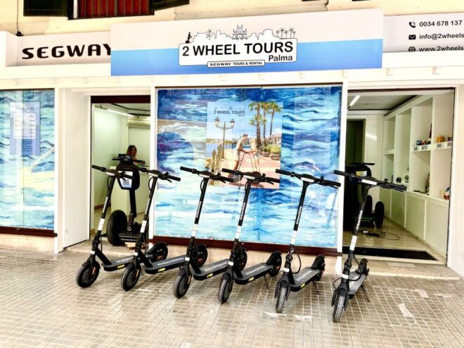Palma: Guided 1.5 H City Tour on Electric Scooter - Customer Reviews