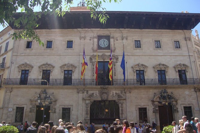Palma Old Town Tour With Wine & Tapas Tastings - Common Questions