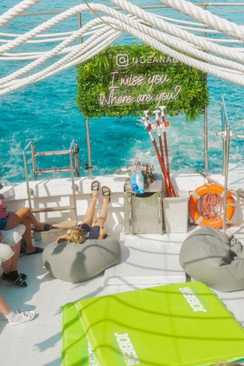 Palma: Punta Negra and Ses Illetes Boat Trip With Live Music - Good To Know