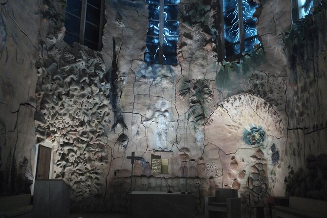 Palma & the Cathedral of Mallorca With Locals - Background