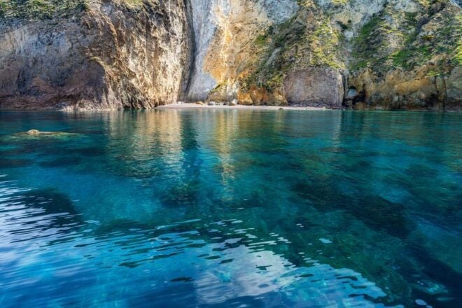 Palmarola Island: 6 and a Half Hour Boat Tour - Additional Weather Information