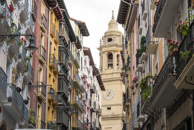 Pamplona City Tour From San Sebastian - Good To Know