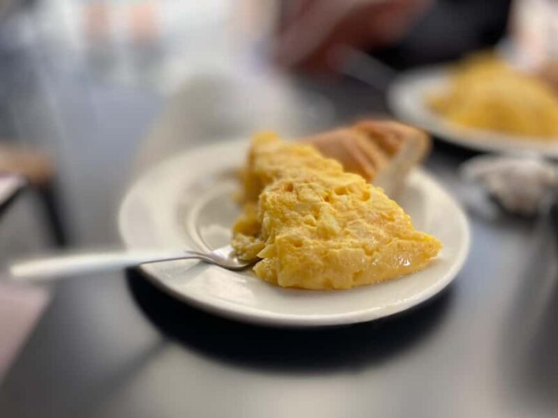 Pamplona: Pintxos Tasting Tour with Local Guide - Good To Know