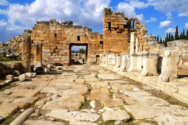 Pamukkale and Hierapolis: 1-Day Tour From Fethiye - What to Expect on the Journey