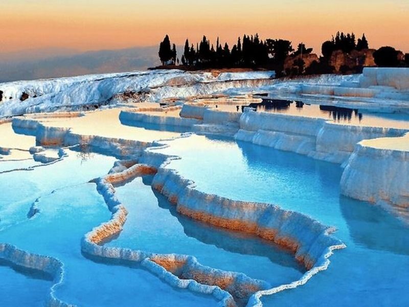 Pamukkale Day Tour from Izmir/Selcuk/Kusadasi with Lunch - At a glance