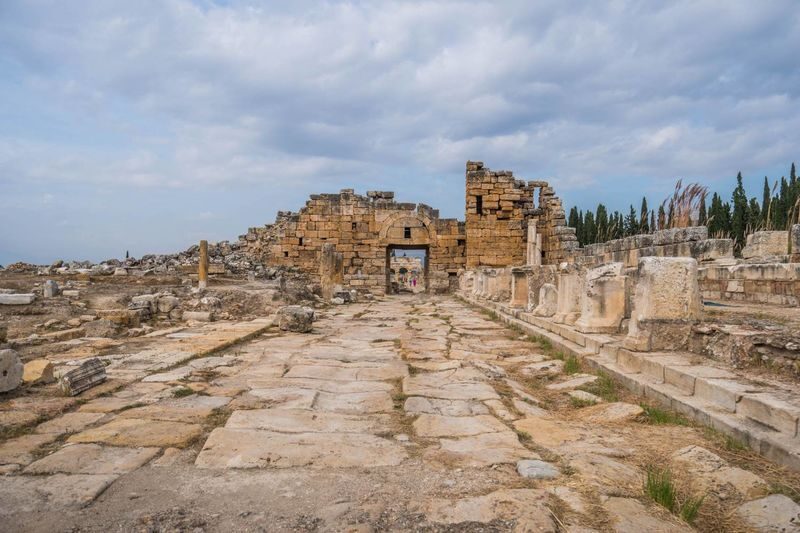 Pamukkale Day Tour from Izmir/Selcuk/Kusadasi with Lunch - Lunch is part of the convenience
