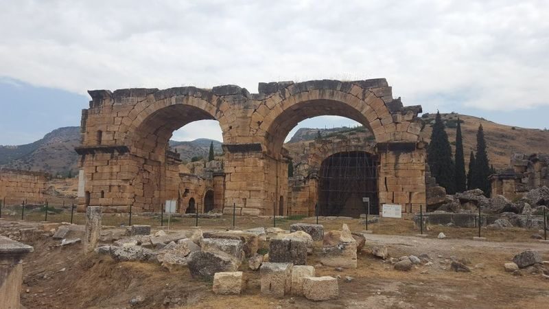 Pamukkale Day Tour from Izmir/Selcuk/Kusadasi with Lunch - How much time will you have at the site?