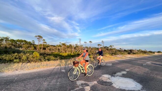 Panama City: Bike Rental With Smartphone Tour - Inclusions and Exclusions