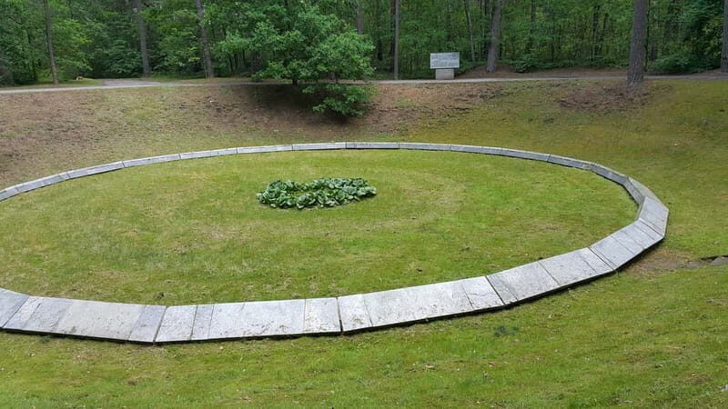 Paneriai Holocaust Site, Trakai Castle & Rumsiskes Day Tour - Practical Details & Considerations