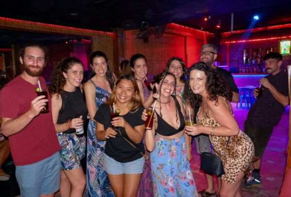 Panglao Bohol Island: Alona Beach Pub Crawl With Drinks - Common Questions