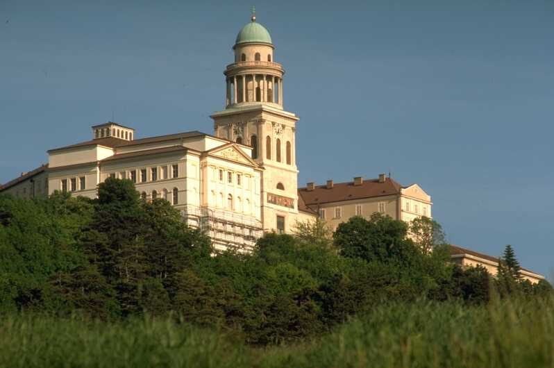 Pannonhalma Day Tour from Budapest with Gyr - Scenic Stop in Gyr