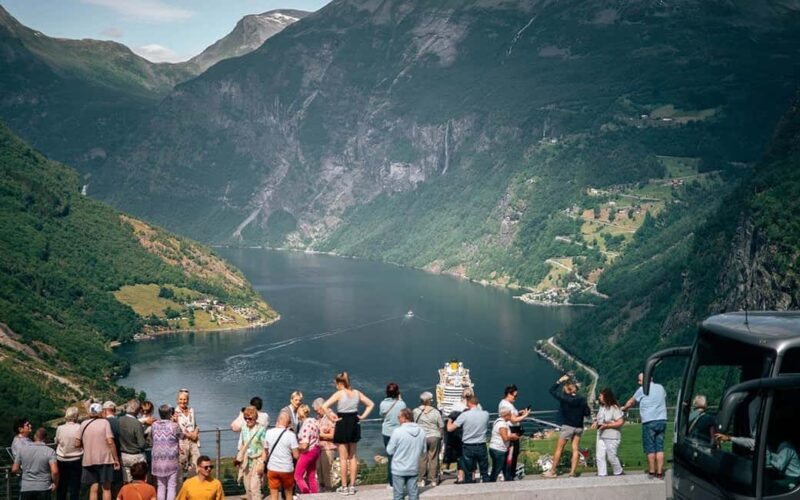 Panorama Bus Tours Geiranger 1,5/ 2hr - Good To Know