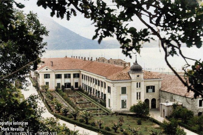 Panorama Dubrovnik & Cavtat Tour by CRUISER TAXI - Frequently Asked Questions