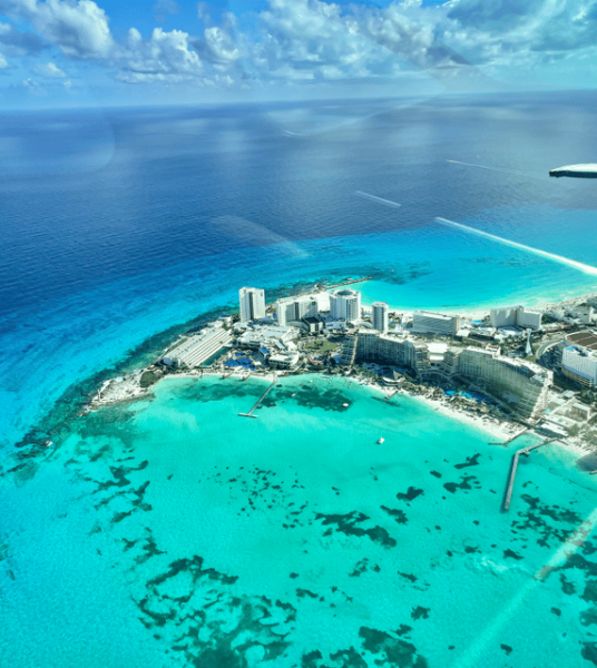 Panoramic Flight to Cancun Hotel Zone and Isla Mujeres - Stunning Photographs