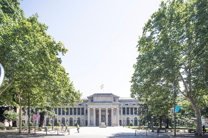 Panoramic Madrid Sightseeing Tour - Common Questions