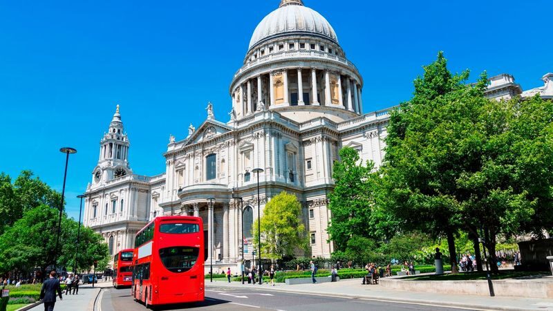 Panoramic of London Private Full Day Tour - Notting Hill and Portobello Market: a final change of pace