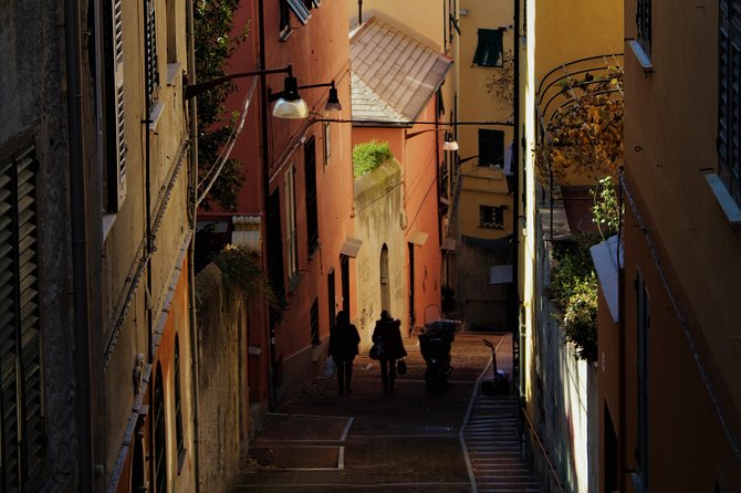 Panoramic Tour Across the "Creuze" With a Storyteller - Cultural and Historical Insights