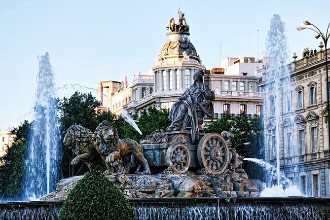 Panoramic Tour of Madrid With Tapas Tasting - Professional Local Guide