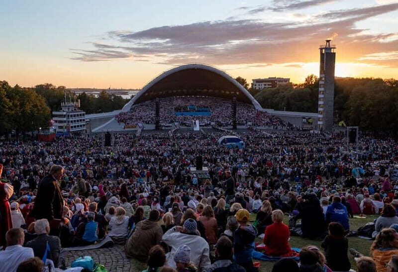 Panoramic Tour over Tallinn by vehicle - FAQ