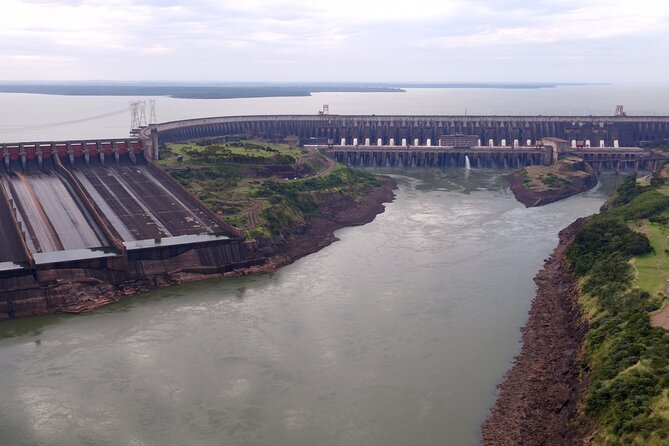 Panoramic Visit To Itaipu Hydroelectric - The Sum Up