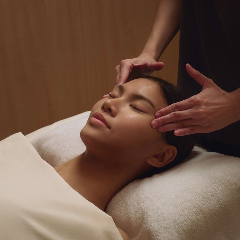 PANPURI WELLNESS SUITE EmQuartier Bangkok - Aromatic massages and other choices