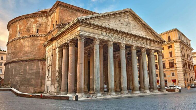 Pantheon Tour: Dome, Ancient Art and Raphaels Resting Place - Art and Artifacts Through the Ages