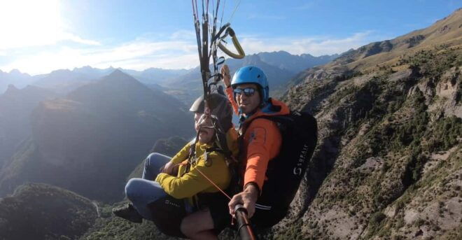 Panticosa: Pyrenees Paragliding Experience - Flight Duration