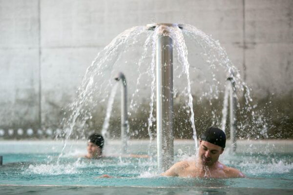 Panticosa Spa: 75' Thermal Circuit Tiberio Therms - Scenic Mountain Setting