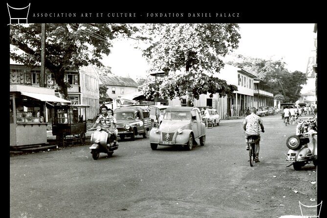 Papeete cultural and historic walking tour at night - Good To Know