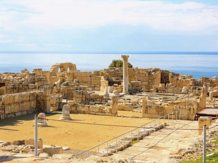 Paphos: Tour to Ancient Kourion, Unique Lefkara and Limassol - Limassol: Exploring the Modern and Old Town