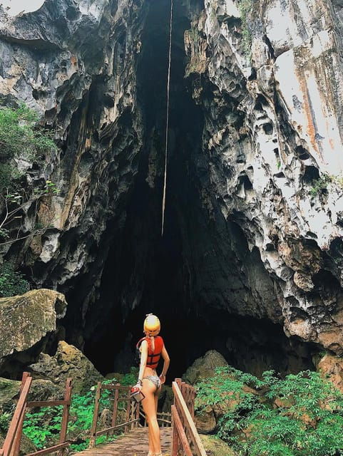 Paradise Cave and Dark Cave Guided Tour From Dong Hoi - Itinerary Highlights