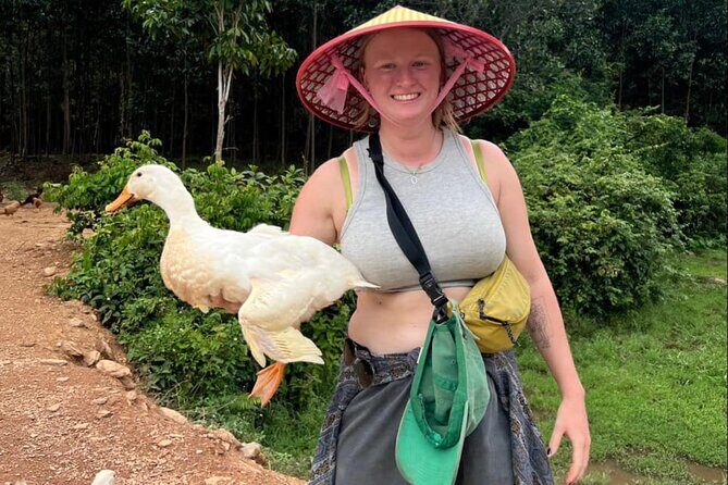 Paradise Cave and Village Charm A Phong Nha Day Trip - Who Is This Tour Best For?