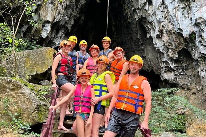 Paradise Cave & Dark Cave 1 Day - Deluxe Small Group - Detailed Breakdown of the Itinerary