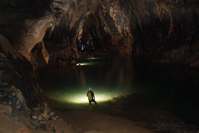Paradise Cave & Dark Cave All-Inclusive 1-Day - An In-Depth Look at the Itinerary