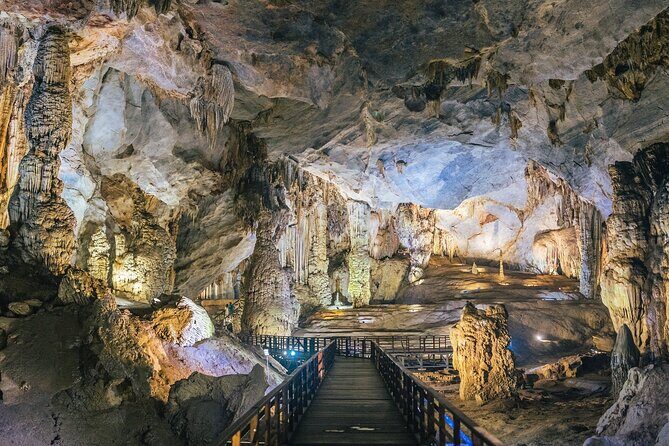 Paradise Cave & Dark Cave All-Inclusive 1-Day - Who Is This Tour Best For?
