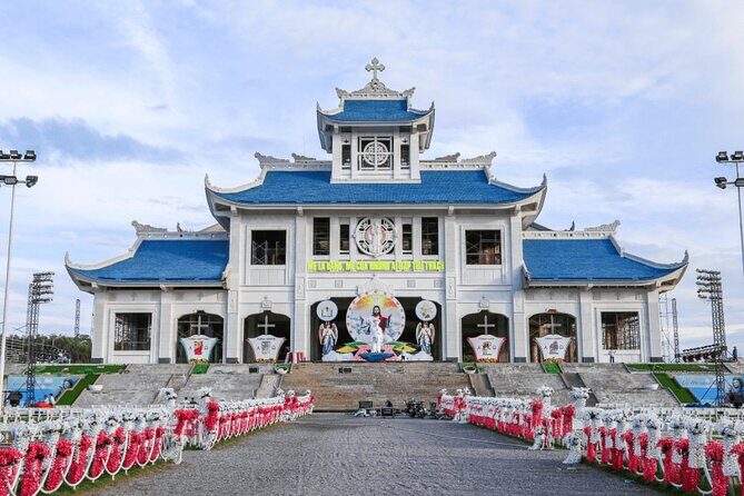 Paradise Cave Group Tour depart from Hoi An - Exploring Central Vietnam on a Single Day