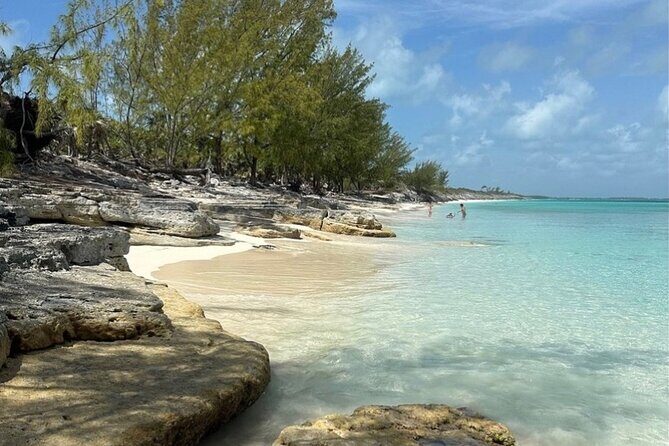 Paradise Found: Rose Island Ultimate Beach Day Escape - Group Size, Duration, and Practical Tips