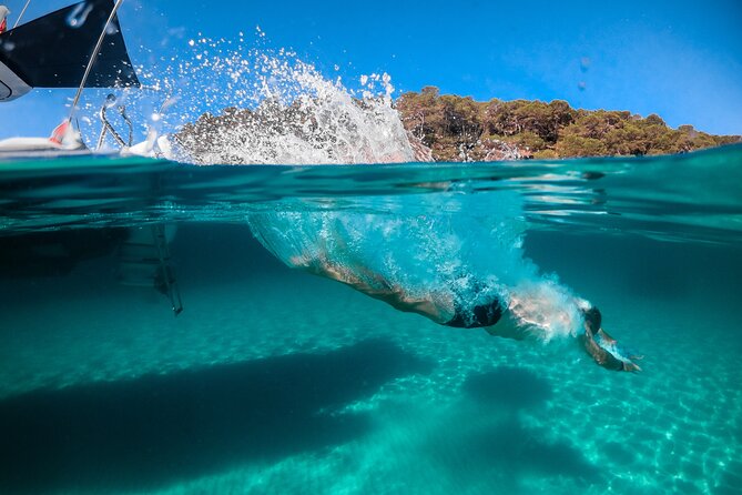 Paradise in Santorini: The Ultimate Private Motor Yacht Cruise - Meeting and Pickup Details
