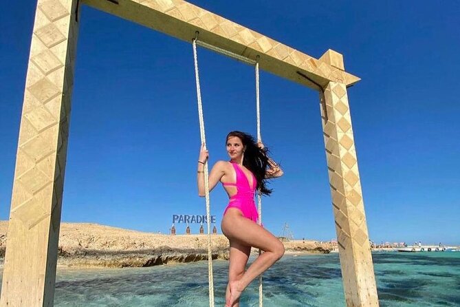 Paradise Island - The Sum Up