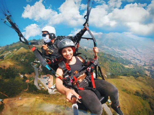 Paraglide Over Beautiful Medellin - The Sum Up