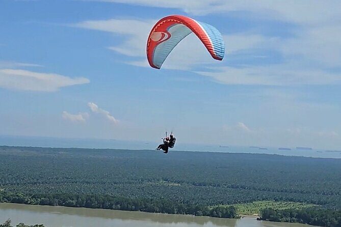 Paragliding at Bukit Jugra - Why Youll Love Paragliding at Bukit Jugra  