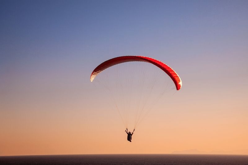 Paragliding Experience in Cappadocia - The pilots and the first-flight question