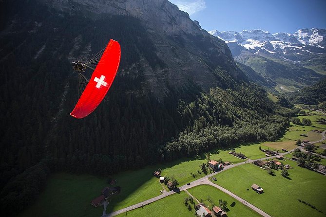 Paragliding Over the Lauterbrunnen Valley - Safety and Preparation