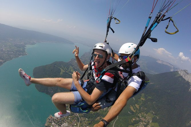 Paragliding Performance Flight Over the Magnificent Lake Annecy - Cancellation Policy