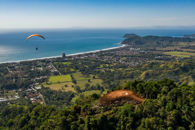 Paragliding Tandem Flight 1.500 Ft & up - Pricing and Booking Details