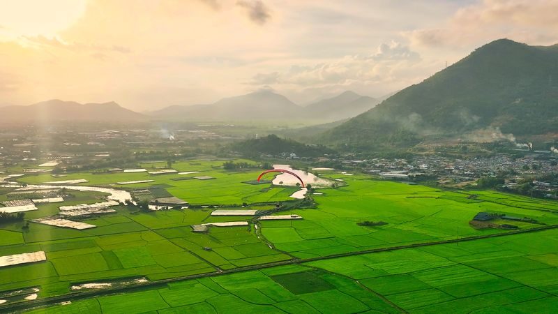 Paramotor Experience in Nha Trang - GoPro footage and what to bring