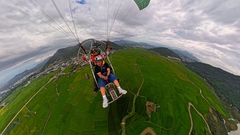 Paramotor Experience in Nha Trang - Price and what you get for it