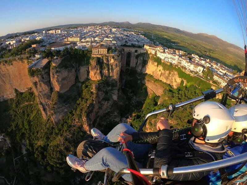 Paramotor flight in Ronda (Málaga), near Marbella - Good To Know