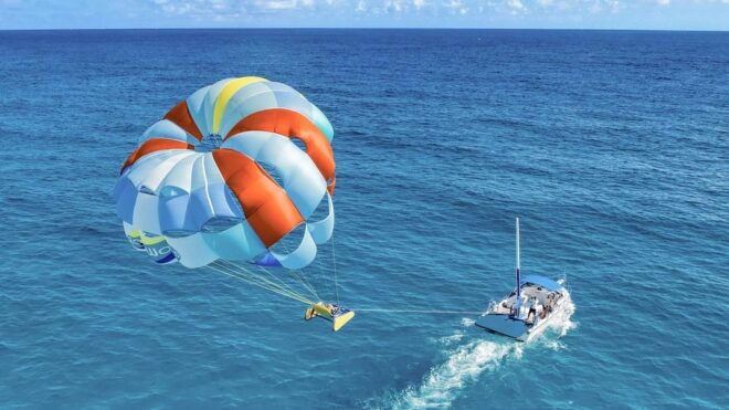 Parasailing - Preparation and Arrival